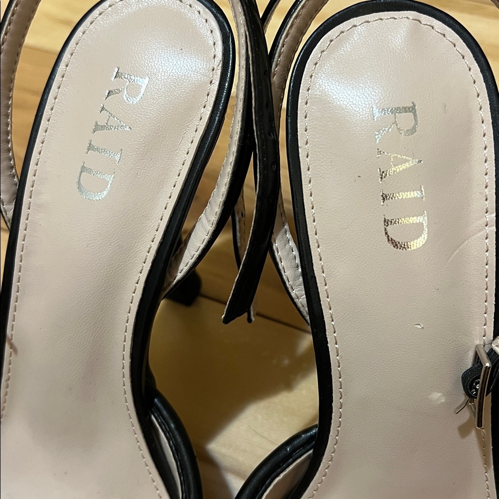 RAID Black Women's Heels with Bow Accent - Picture 5 of 17